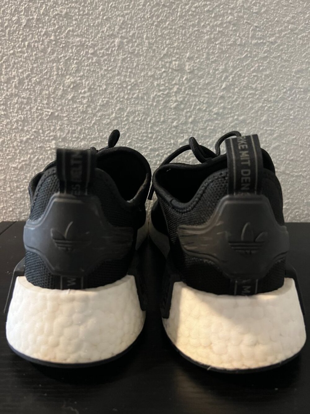 ADIDAS NMD R1 - Picture 6 of 10